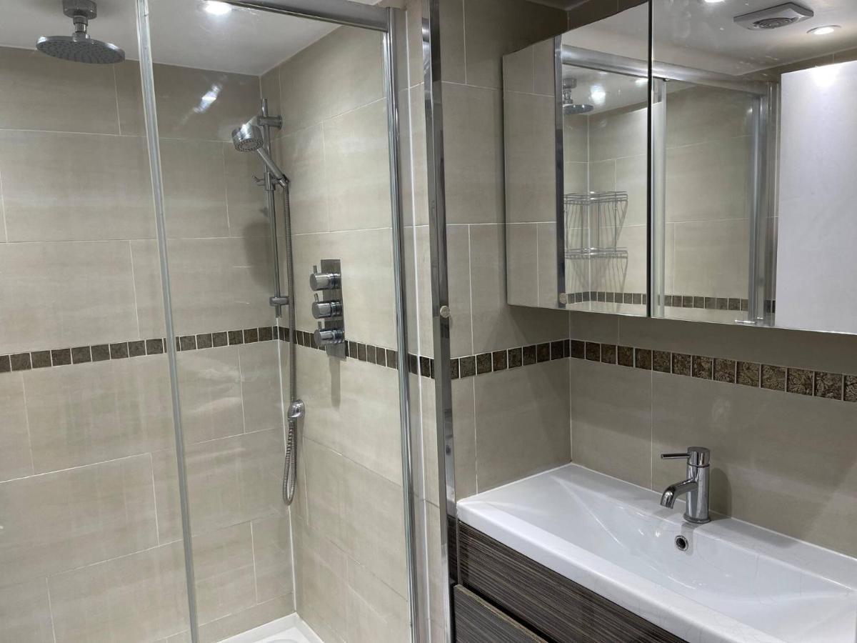 Entire 2 Bed Flat With Garden, Located Near Beach Apartment Brighton Екстериор снимка