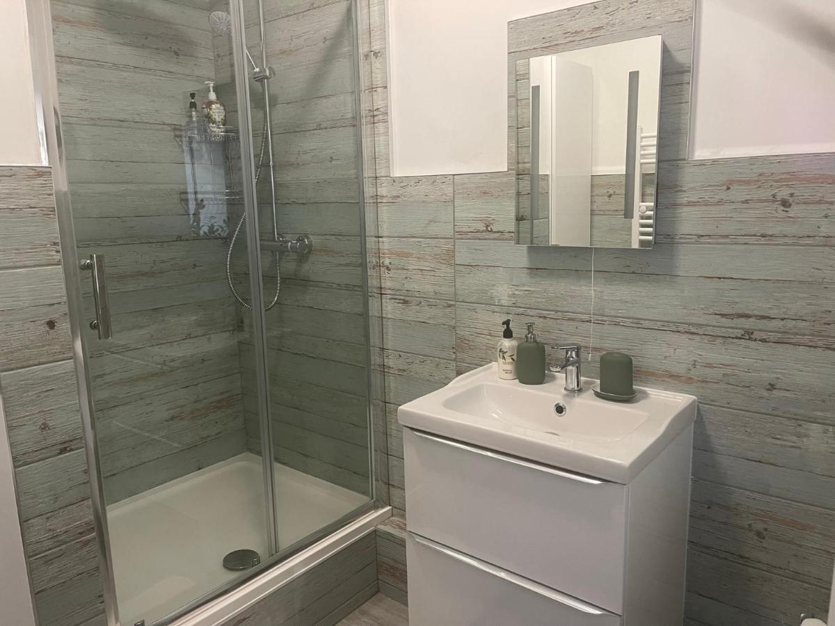 Entire 2 Bed Flat With Garden, Located Near Beach Apartment Brighton Екстериор снимка